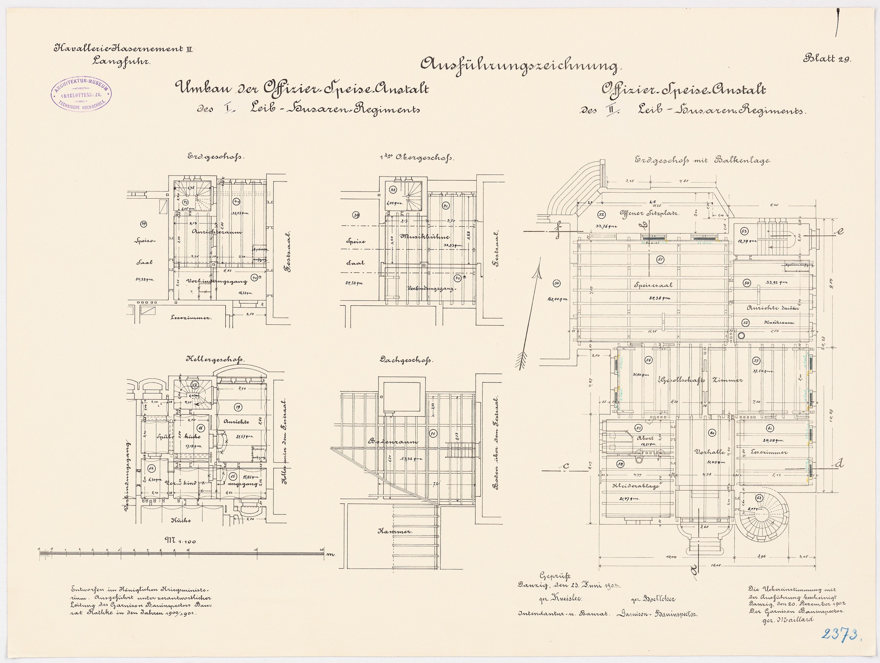Schwarz-weißer Architekturentwurf des ehemaligen Bundeskanzleramts in der Bundesrepublik Deutschland, der detaillierte Layout-Plan mit Textbeschriftungen zeigt.