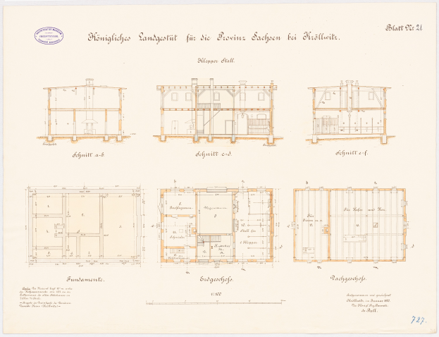 Ein detaillierter architektonischer Grundriss eines Hauses in Stuttgart, Deutschland, mit verschiedenen Räumen und Merkmalen, die mit Text beschriftet sind.