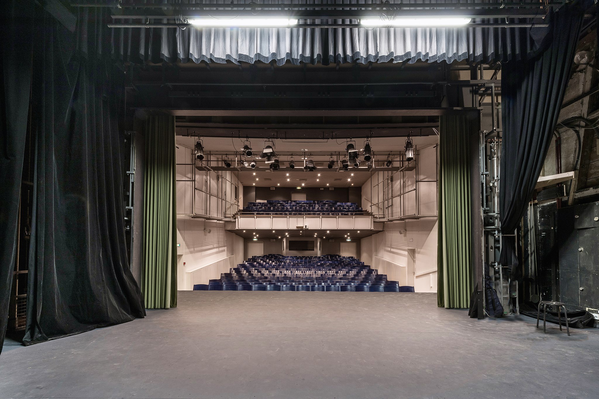 Zukunft des Osnabrücker Theaters: Machbarkeitsstudie für neues Probenzentrum in der Herz-Jesu-Kirche verfügbar