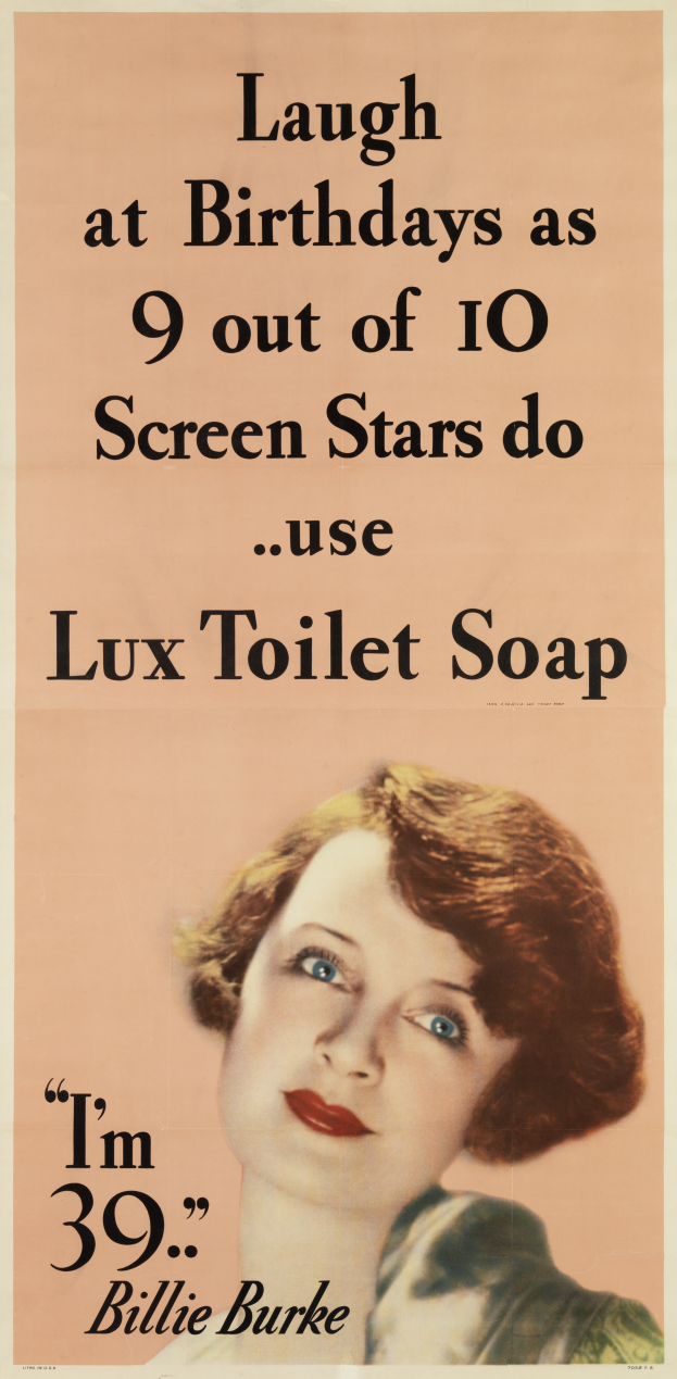Ein Plakat mit einer Frau mit warmem Ausdruck, die ein weißes Kleid und einen gemusterten Schal trägt, umgeben von Text, der Lux Toilettenseife bewirbt.